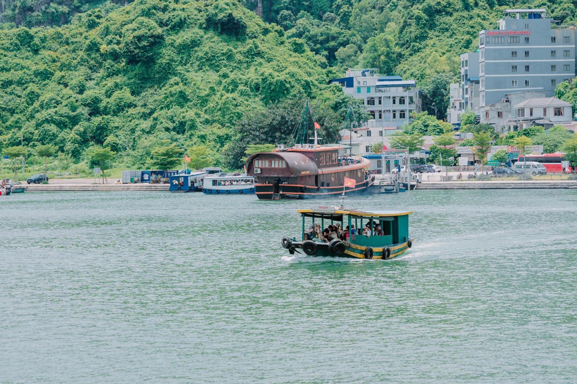 Hotel Venezia Cruises Ha Long Exteriér fotografie